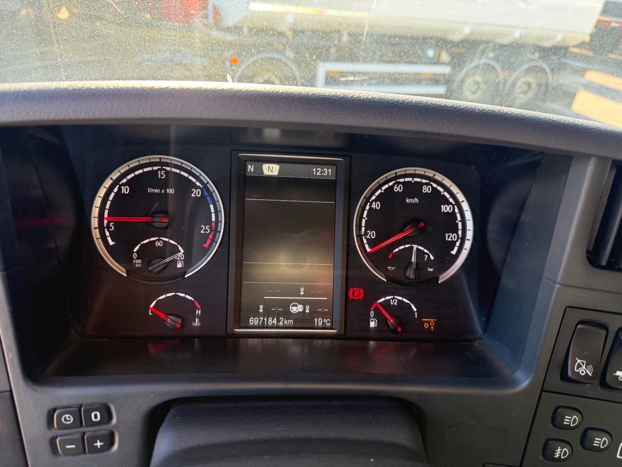 Kabiinišassiiga veoauto Scania G450 8X2*6 ADR Chassis / Fahrgestell / Euro 6: pilt 13