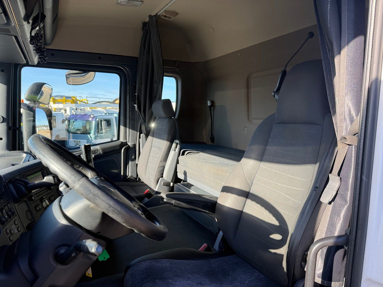 Kabiinišassiiga veoauto Scania G450 8X2*6 ADR Chassis / Fahrgestell / Euro 6: pilt 11