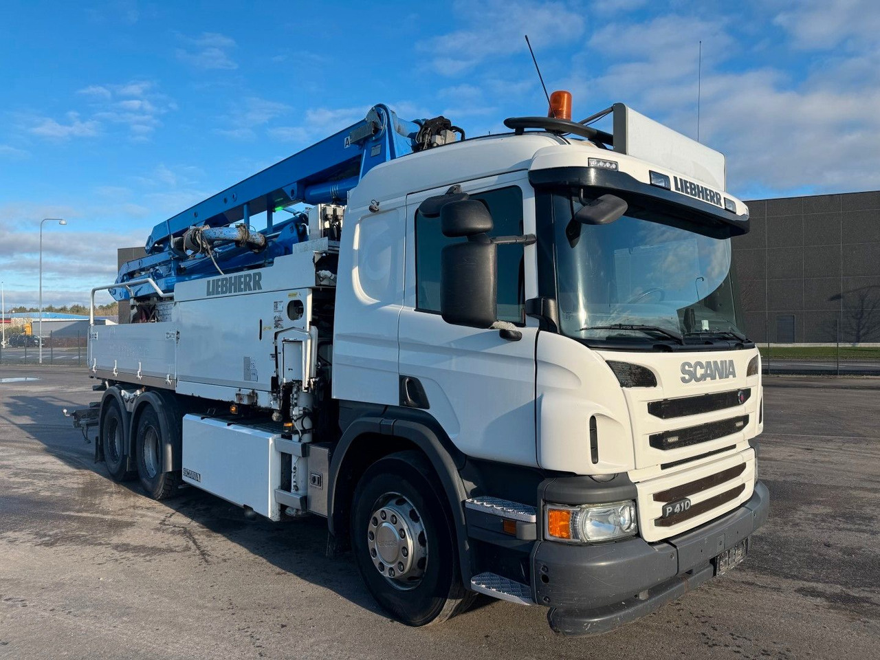 Scania P410 6x4 Liebherr THP 140 H 24 M4XH Concretepump - Betoonipump: pilt 2 Scania P410 6x4 Liebherr THP 140 H 24 M4XH Concretepump - Betoonipump: pilt 2