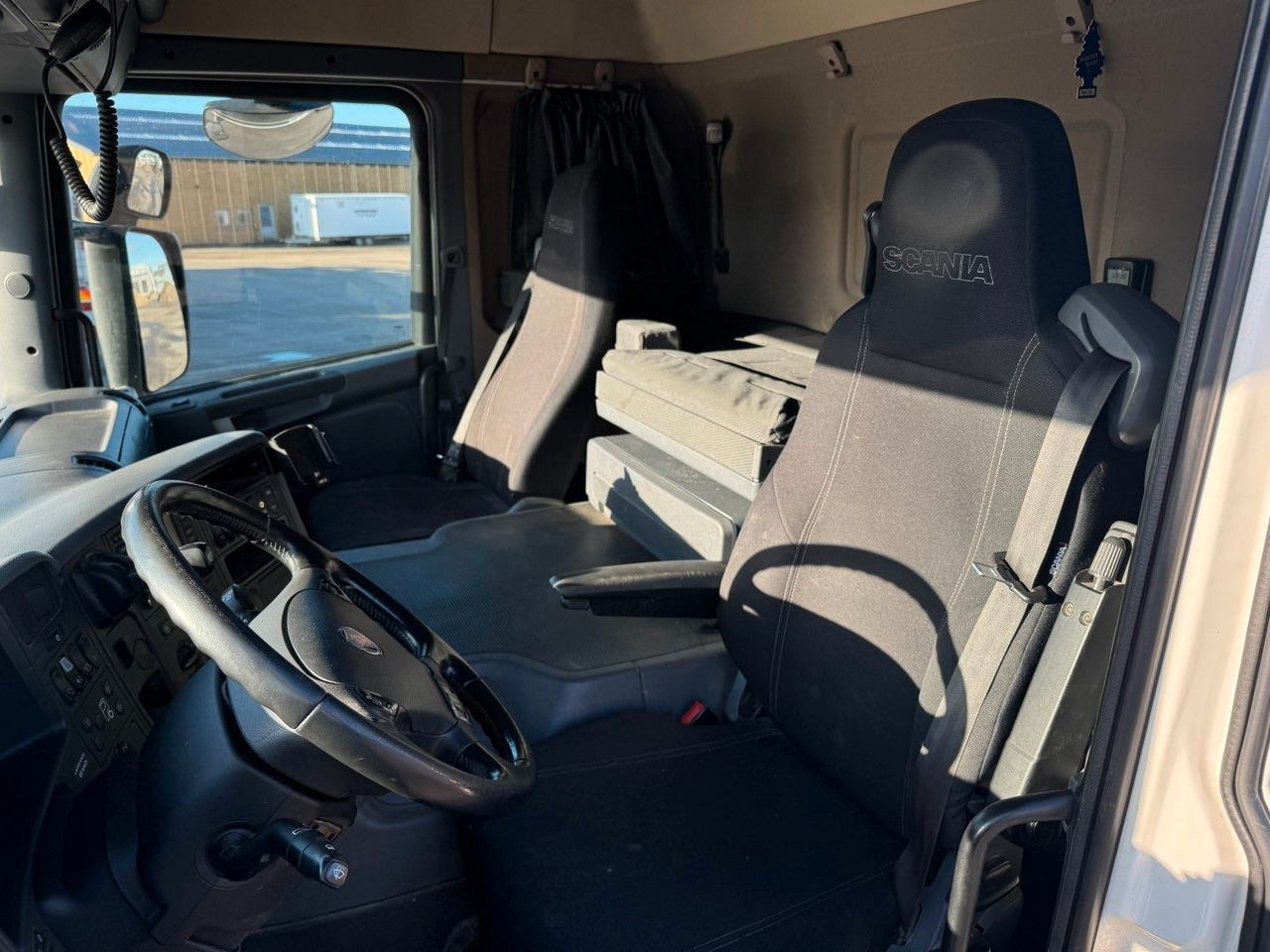 Scania P410 6x4 Liebherr THP 140 H 24 M4XH Concretepump - Betoonipump: pilt 5 Scania P410 6x4 Liebherr THP 140 H 24 M4XH Concretepump - Betoonipump: pilt 5