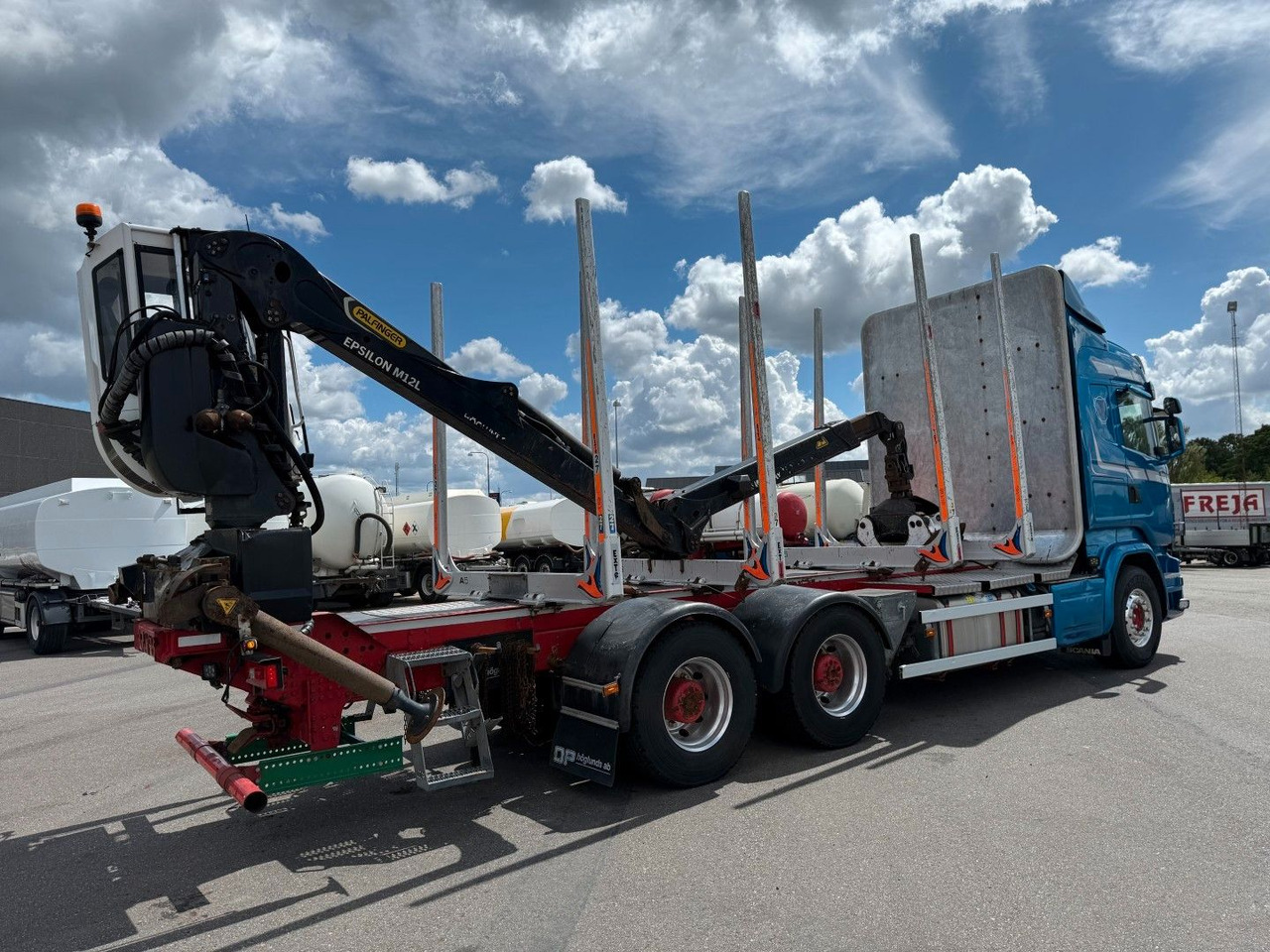 Scania R730 V8 6x4 Palfinger Epsilon M12L80 / Holz Wood - Metsaveok, Kraanaga veoauto: pilt 4 Scania R730 V8 6x4 Palfinger Epsilon M12L80 / Holz Wood - Metsaveok, Kraanaga veoauto: pilt 4