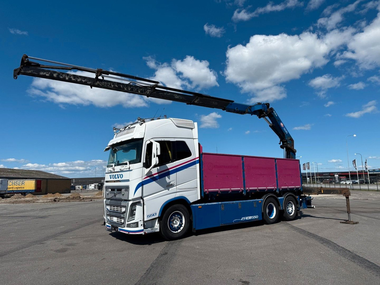 Volvo FH 16.550 6x24 / Crane HMF 3220K4 Euro 6 - Kraanaga veoauto: pilt 1 Volvo FH 16.550 6x24 / Crane HMF 3220K4 Euro 6 - Kraanaga veoauto: pilt 1