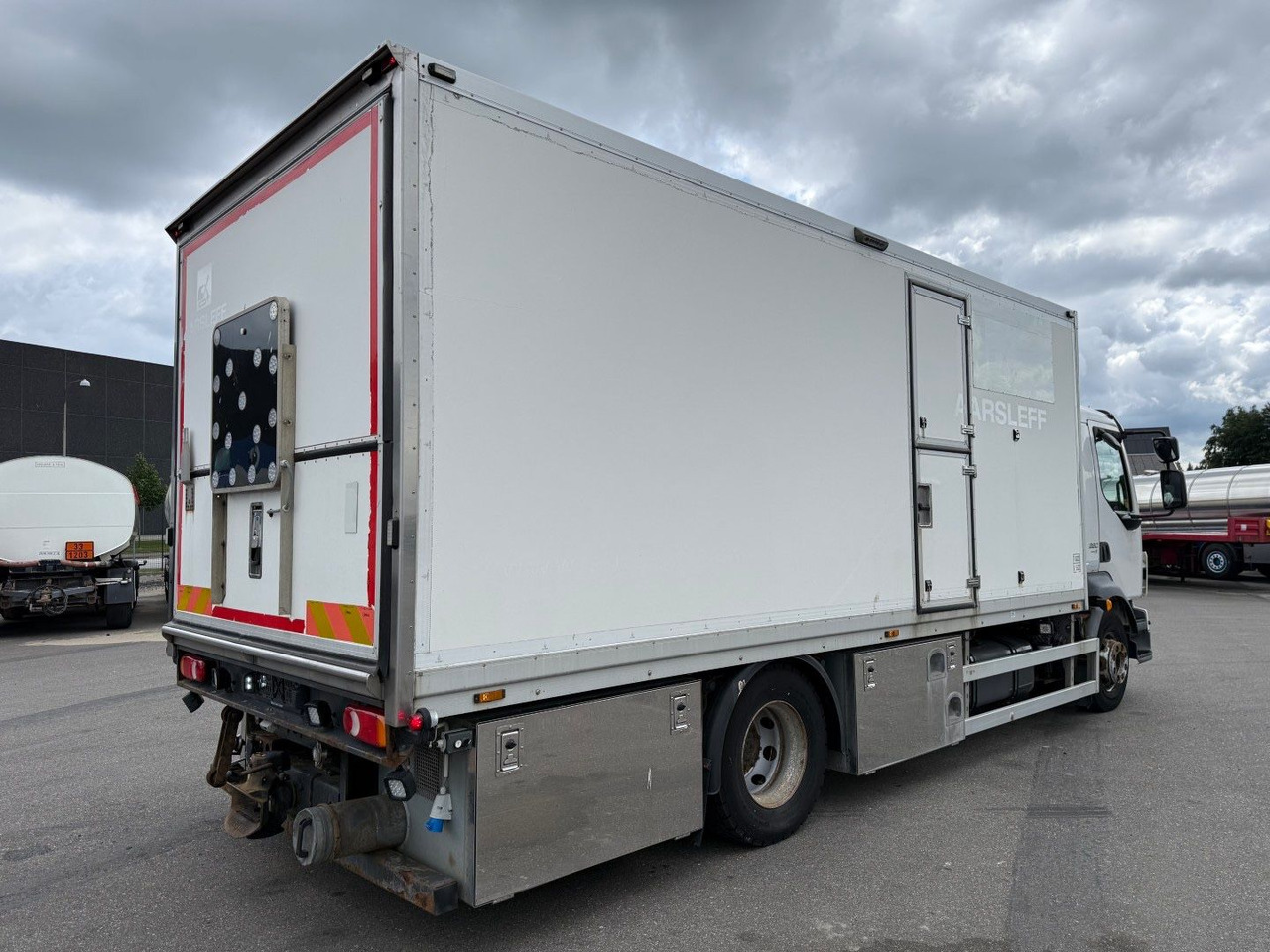 Volvo FL 280 4x2 Euro 5 Workshop Equipment - Kasti veoauto: pilt 3 Volvo FL 280 4x2 Euro 5 Workshop Equipment - Kasti veoauto: pilt 3