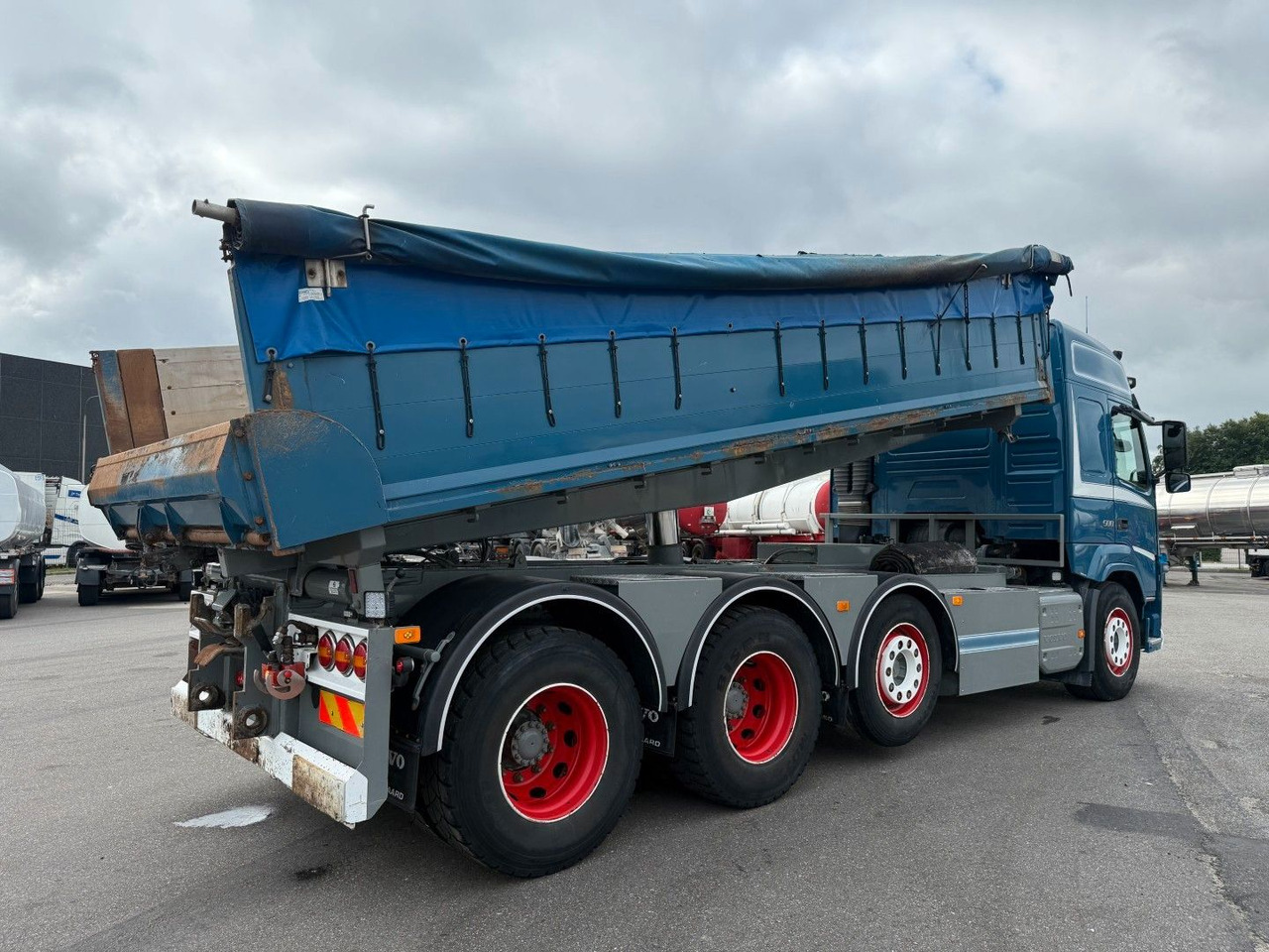 Volvo FM 500 8x4 Pushertridem 3 Way Tipper / Kipper - Kallurauto: pilt 3 Volvo FM 500 8x4 Pushertridem 3 Way Tipper / Kipper - Kallurauto: pilt 3