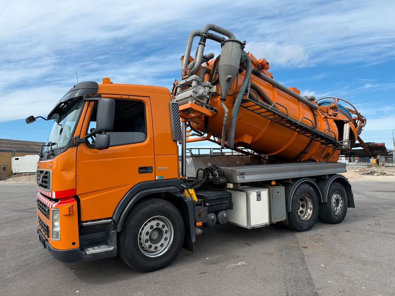 Volvo FM300 6x2*4 Simon Moos 10.500 l. Combi / Tipper - Vaakumveok: pilt 5 Volvo FM300 6x2*4 Simon Moos 10.500 l. Combi / Tipper - Vaakumveok: pilt 5