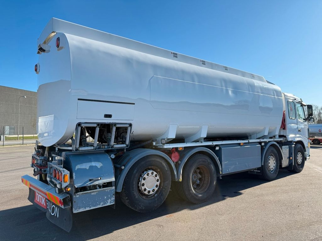 Volvo FM460 8x2*6 24.000 l. ADR Tank Volvo FM460 8x2*6 24.000 l. ADR Tanktruck - Tsisternauto: pilt 3 Volvo FM460 8x2*6 24.000 l. ADR Tank Volvo FM460 8x2*6 24.000 l. ADR Tanktruck - Tsisternauto: pilt 3