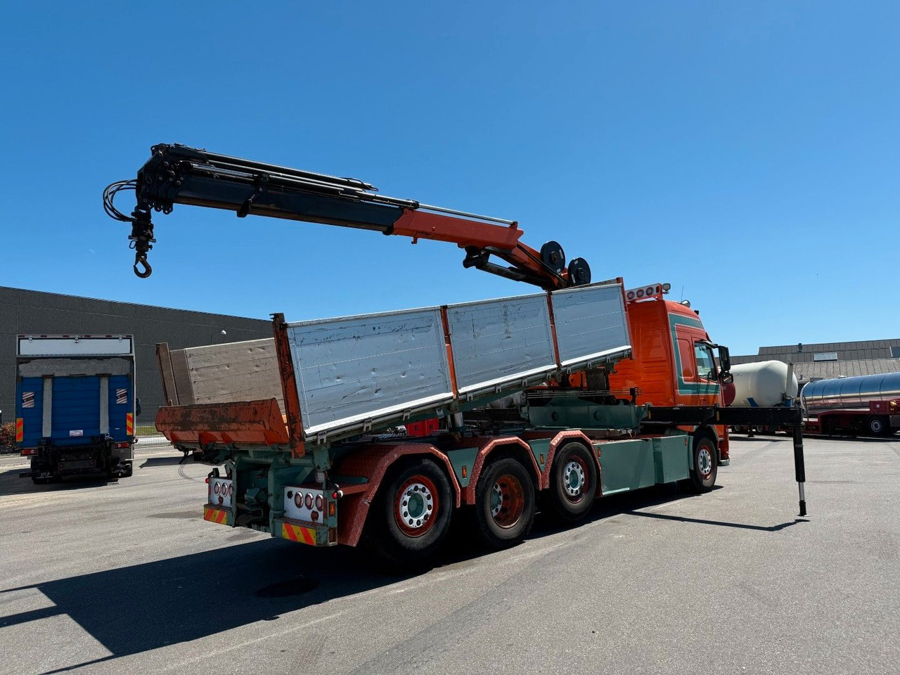Volvo FM500 8x2*6 Crane HMF 2620 K5 Pendel Tipper - Kraanaga veoauto: pilt 3 Volvo FM500 8x2*6 Crane HMF 2620 K5 Pendel Tipper - Kraanaga veoauto: pilt 3
