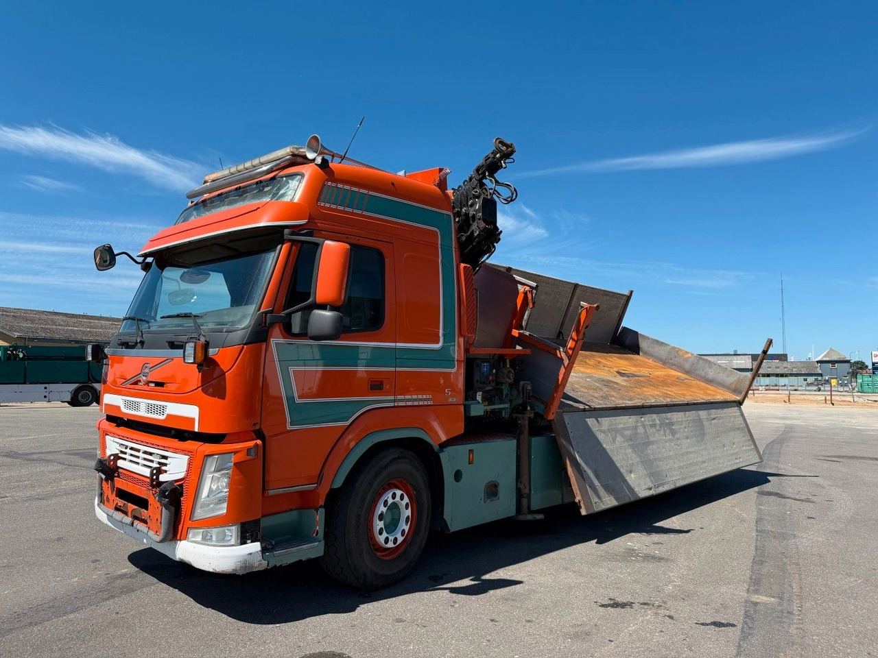 Volvo FM500 8x2*6 Crane HMF 2620 K5 Pendel Tipper - Kraanaga veoauto: pilt 5 Volvo FM500 8x2*6 Crane HMF 2620 K5 Pendel Tipper - Kraanaga veoauto: pilt 5