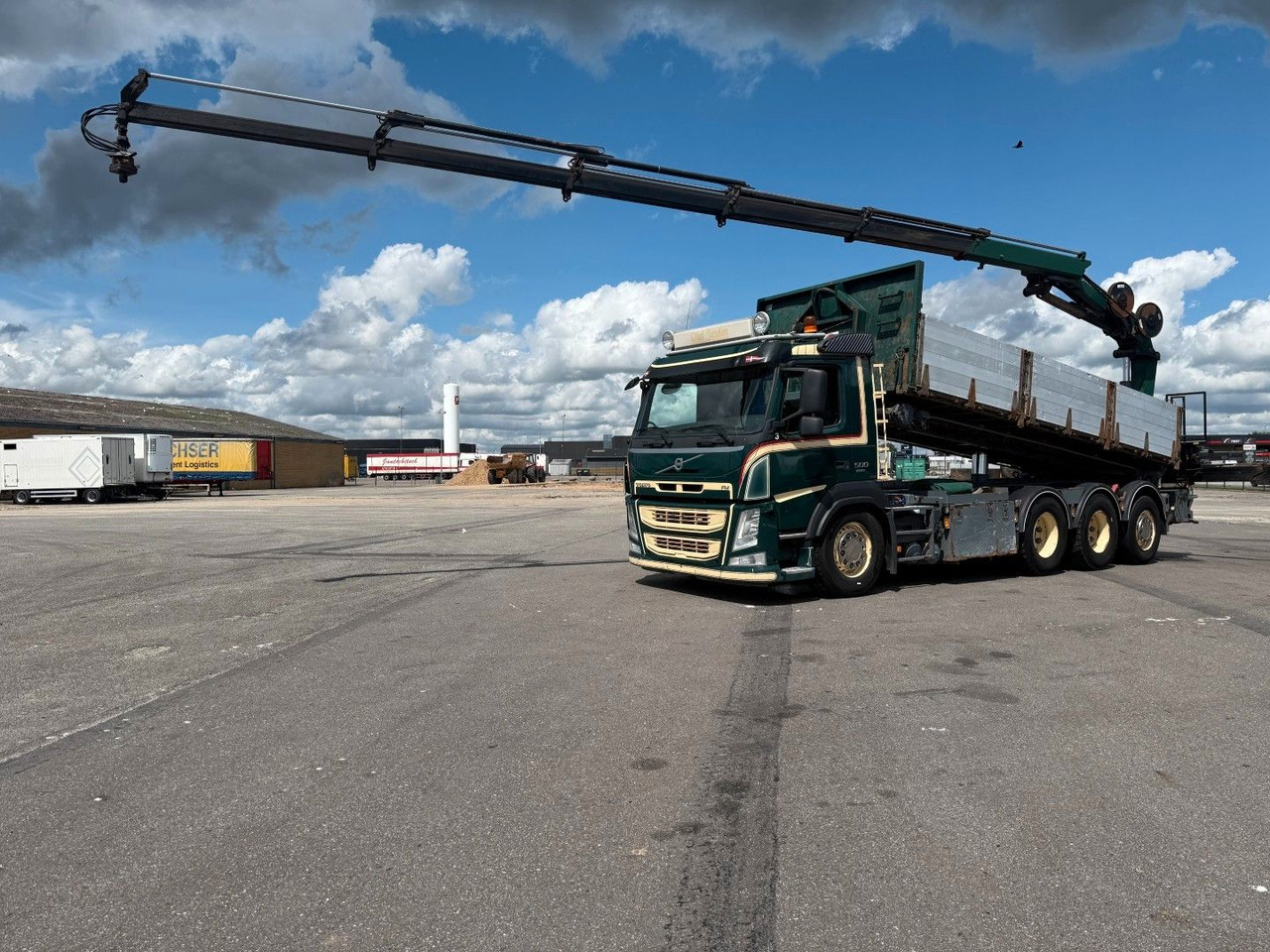 Volvo FM500 8x4*4 Tipper / Crane HMF2620-K5 - Kallurauto, Kraanaga veoauto: pilt 2 Volvo FM500 8x4*4 Tipper / Crane HMF2620-K5 - Kallurauto, Kraanaga veoauto: pilt 2