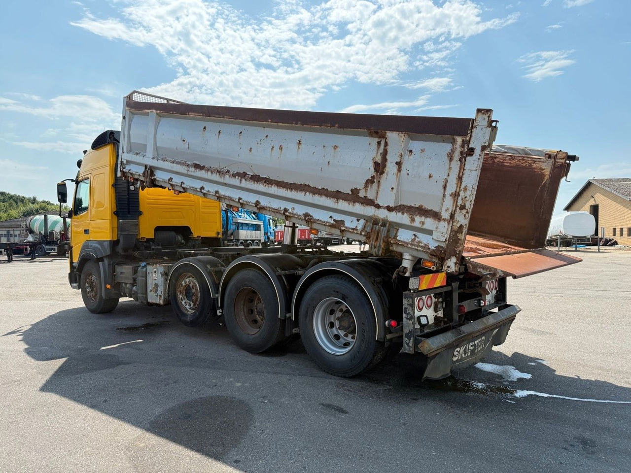 Volvo FMX500 8x4/4 Steel tipper Volvo FMX500 8x4/4 Steel tipper - Kallurauto: pilt 4 Volvo FMX500 8x4/4 Steel tipper Volvo FMX500 8x4/4 Steel tipper - Kallurauto: pilt 4