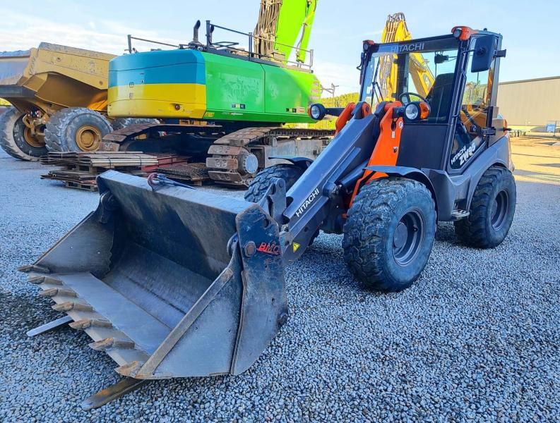 Hitachi ZW95 - Rataslaadur: pilt 2 Hitachi ZW95 - Rataslaadur: pilt 2