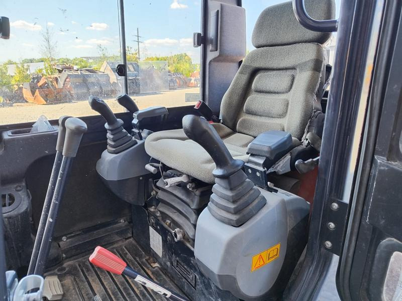 Kubota KX71-3 - Miniekskavaator: pilt 5 Kubota KX71-3 - Miniekskavaator: pilt 5