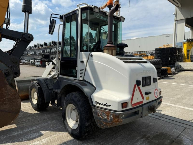 Liebherr L507 - Rataslaadur: pilt 1 Liebherr L507 - Rataslaadur: pilt 1