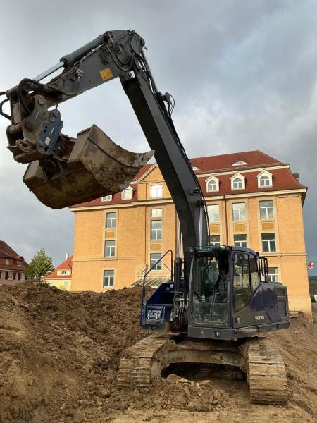 Volvo EC220EL - Lintekskavaator: pilt 3 Volvo EC220EL - Lintekskavaator: pilt 3