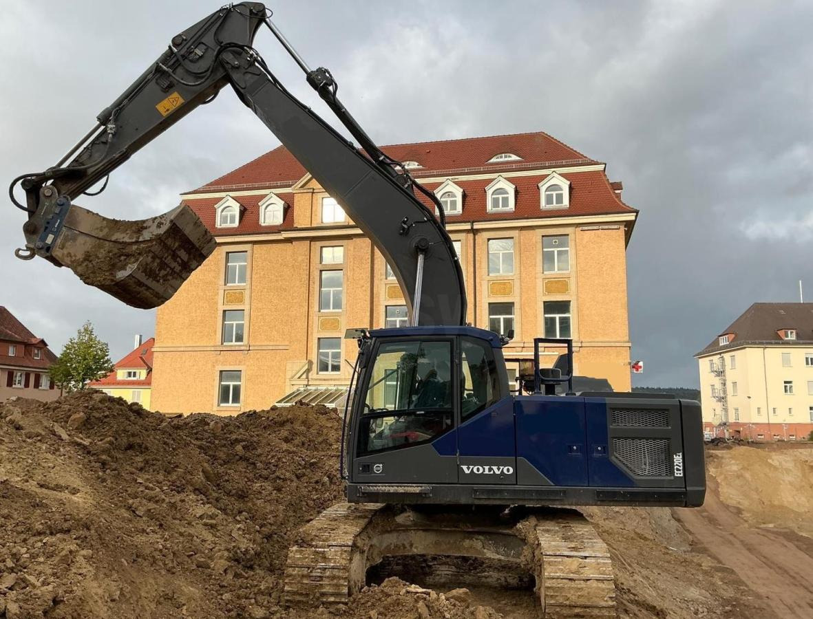Volvo EC220EL - Lintekskavaator: pilt 1 Volvo EC220EL - Lintekskavaator: pilt 1