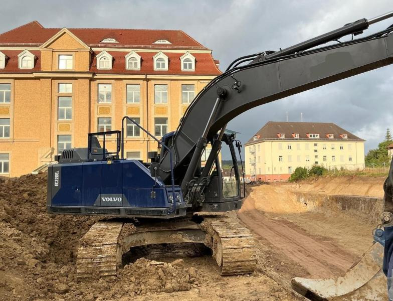 Volvo EC220EL - Lintekskavaator: pilt 2 Volvo EC220EL - Lintekskavaator: pilt 2