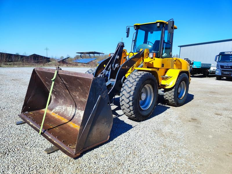 Volvo L 45 - Rataslaadur: pilt 2 Volvo L 45 - Rataslaadur: pilt 2