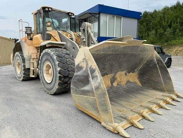 Volvo L180H - Rataslaadur: pilt 2 Volvo L180H - Rataslaadur: pilt 2