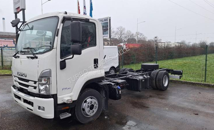 Isuzu F-SERIES F110-210 - Kabiinišassiiga veoauto: pilt 1 Isuzu F-SERIES F110-210 - Kabiinišassiiga veoauto: pilt 1