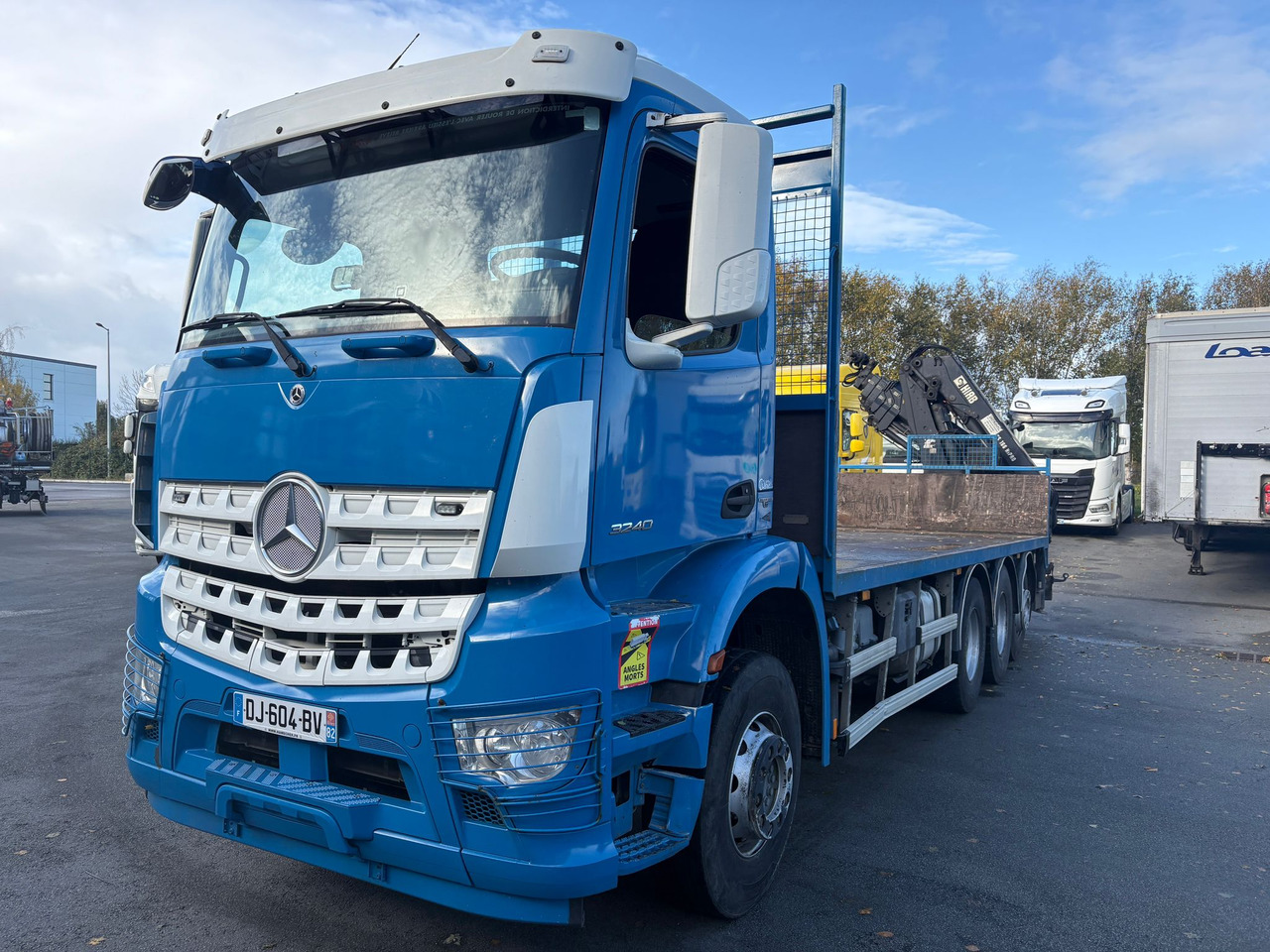 Mercedes Arocs 3240 - Madelveok/ Platvormveok: pilt 1 Mercedes Arocs 3240 - Madelveok/ Platvormveok: pilt 1