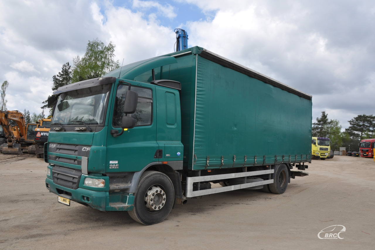 DAF CF 75.310 - Tent veoauto: pilt 1 DAF CF 75.310 - Tent veoauto: pilt 1