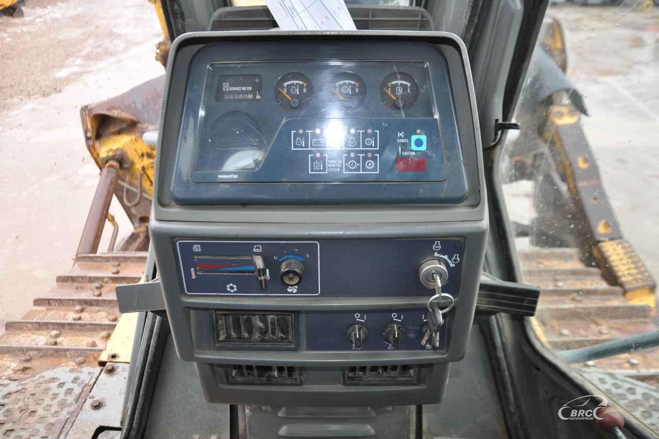 Buldooser Komatsu D 155 AX: pilt 17 Buldooser Komatsu D 155 AX: pilt 17