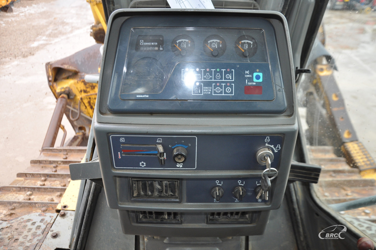 Buldooser Komatsu D 155 AX: pilt 15 Buldooser Komatsu D 155 AX: pilt 15