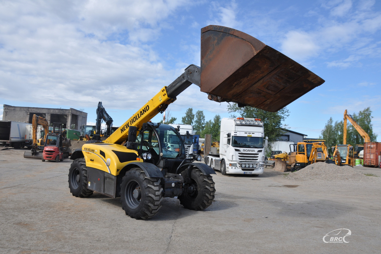 New Holland TH 7.42 - Teleskooprataslaadur: pilt 2 New Holland TH 7.42 - Teleskooprataslaadur: pilt 2