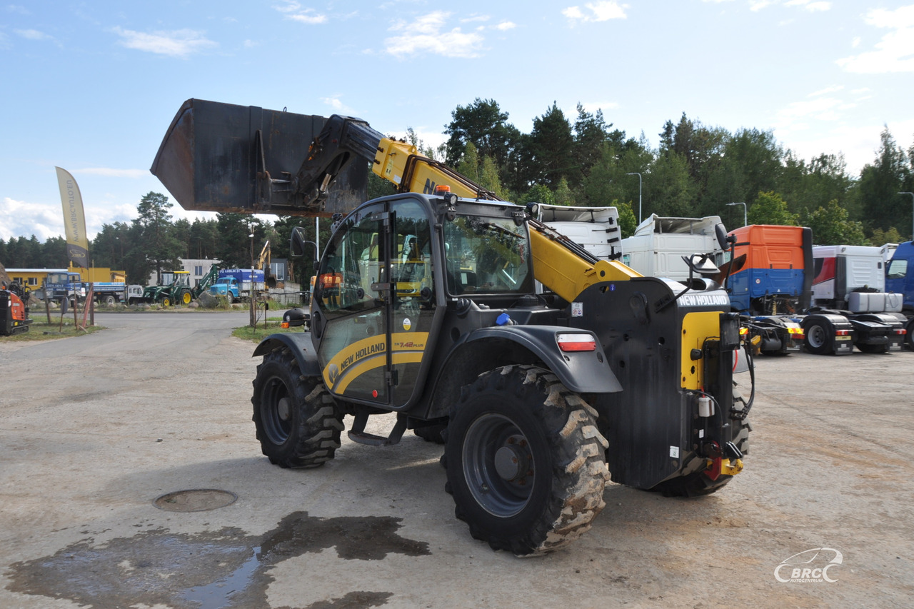 New Holland TH 7.42 - Teleskooprataslaadur: pilt 4 New Holland TH 7.42 - Teleskooprataslaadur: pilt 4