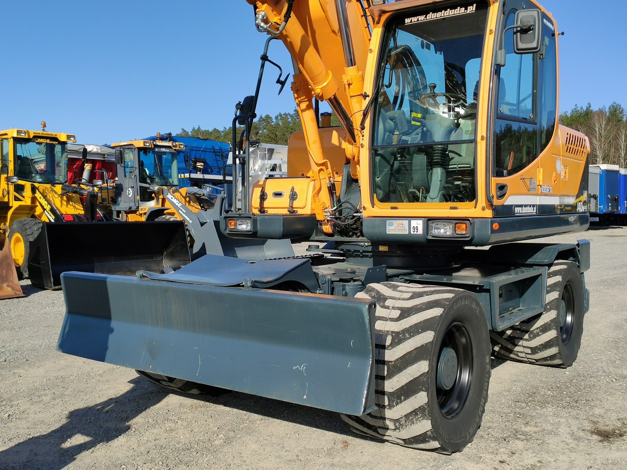 Hyundai 140W-9 Łyżka Skarpowa+Szybko Złącze !!! STAN Bardzo Dobry !!! - Ratastel ekskavaator: pilt 4 Hyundai 140W-9 Łyżka Skarpowa+Szybko Złącze !!! STAN Bardzo Dobry !!! - Ratastel ekskavaator: pilt 4