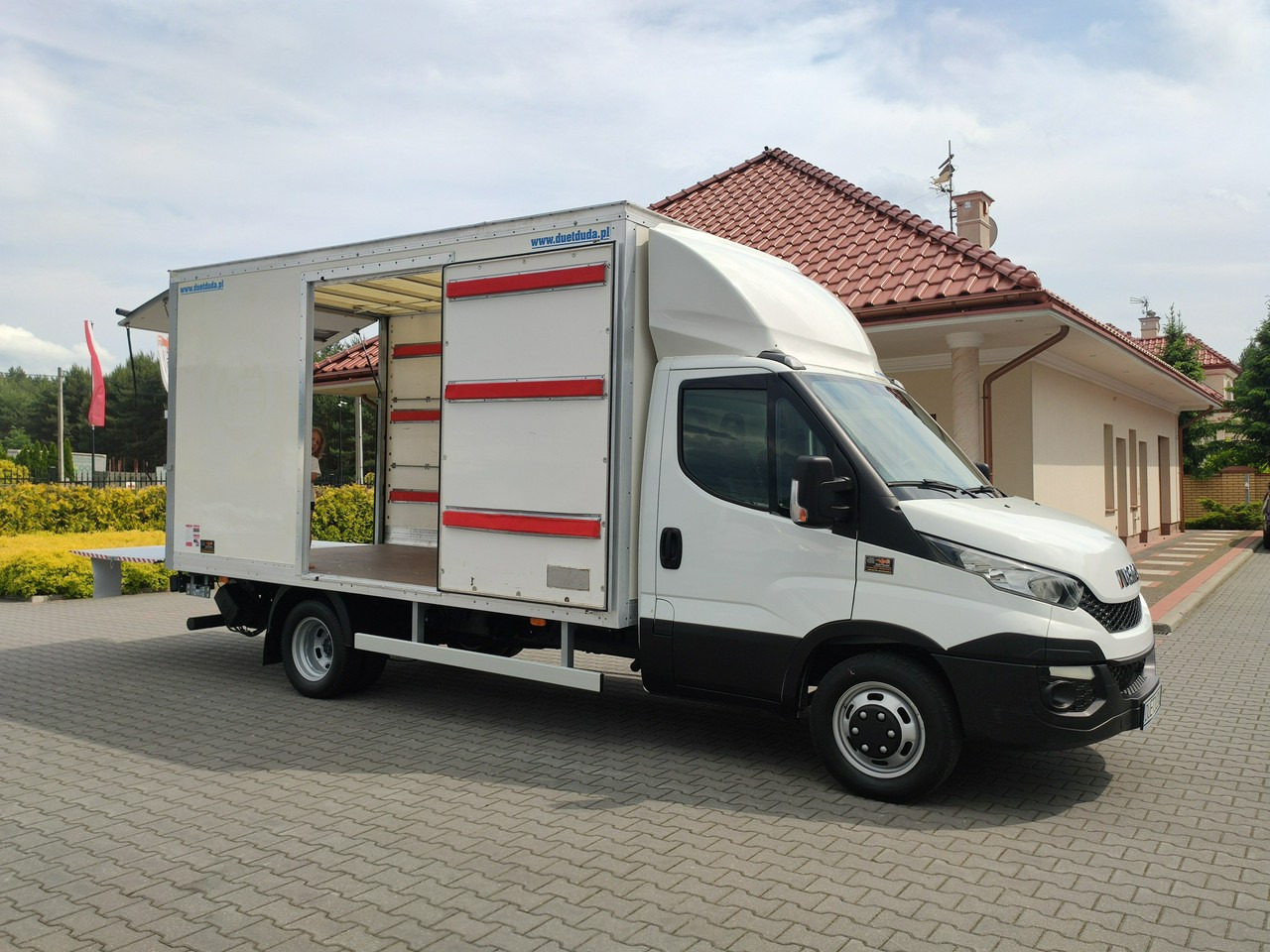 Iveco Daily 35C15 - Tarbesõiduk furgoon: pilt 5 Iveco Daily 35C15 - Tarbesõiduk furgoon: pilt 5