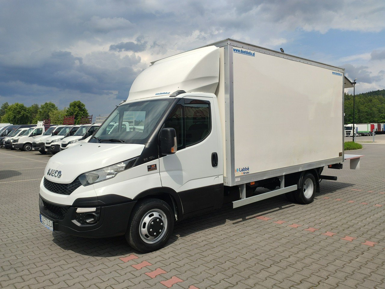 Iveco Daily 35C15 - Tarbesõiduk furgoon: pilt 2 Iveco Daily 35C15 - Tarbesõiduk furgoon: pilt 2