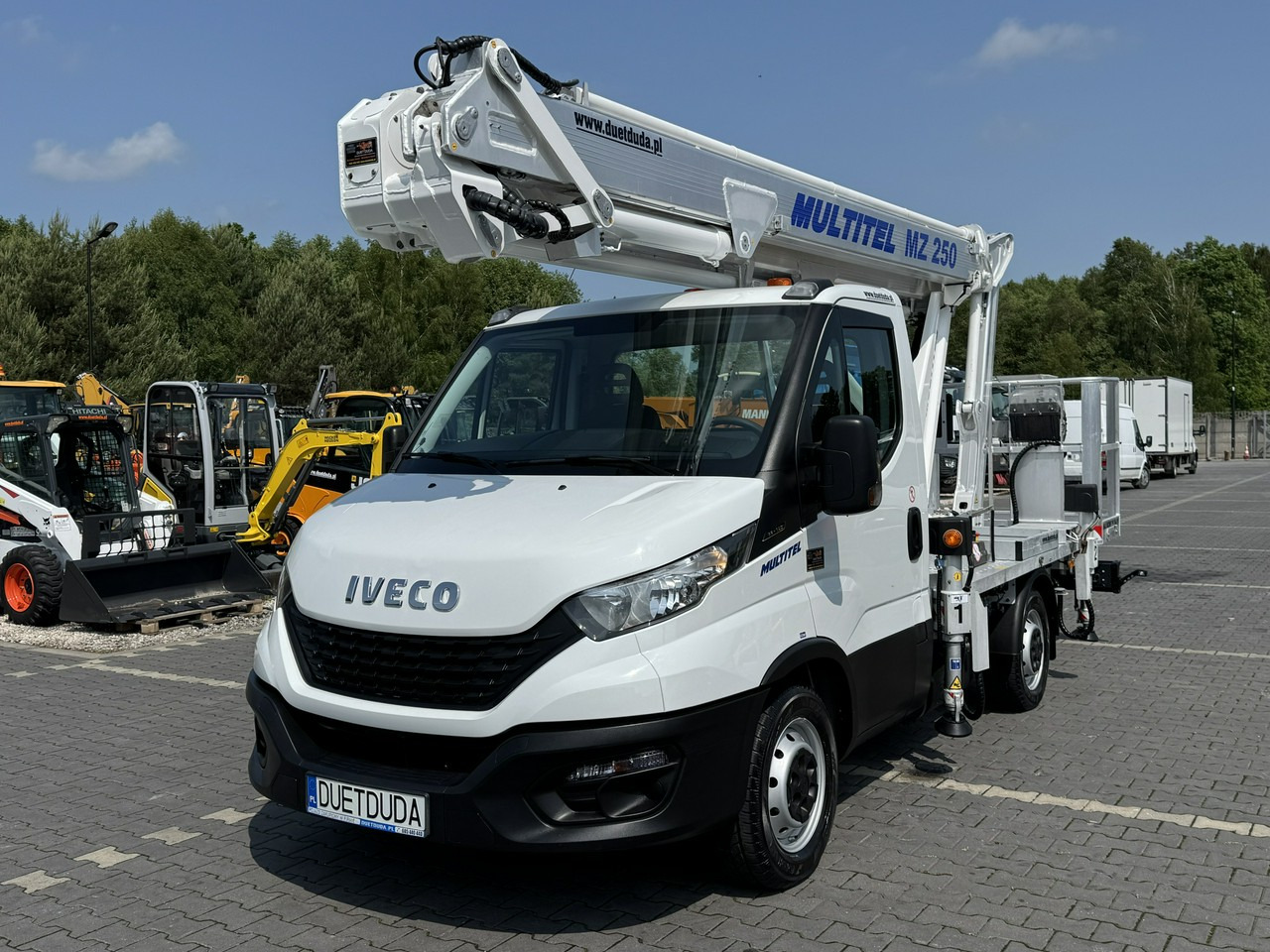 Iveco Daily 35S14 - Veoautolt tõusev platvorm: pilt 4 Iveco Daily 35S14 - Veoautolt tõusev platvorm: pilt 4
