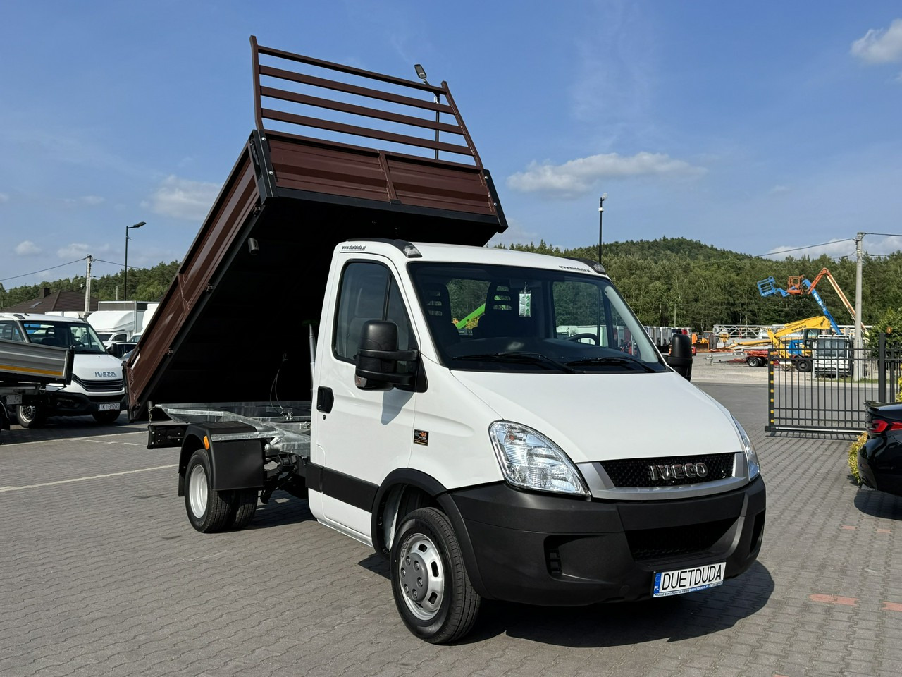 Iveco Daily 50C18 V - Tarbesõiduk kallur: pilt 2 Iveco Daily 50C18 V - Tarbesõiduk kallur: pilt 2