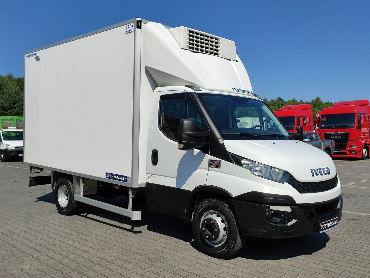Iveco Daily 70C17 Chłodnia Hakowa / Hakówka Agregat THERMO KING V-500 - Tarbesõiduk külmik: pilt 1 Iveco Daily 70C17 Chłodnia Hakowa / Hakówka Agregat THERMO KING V-500 - Tarbesõiduk külmik: pilt 1