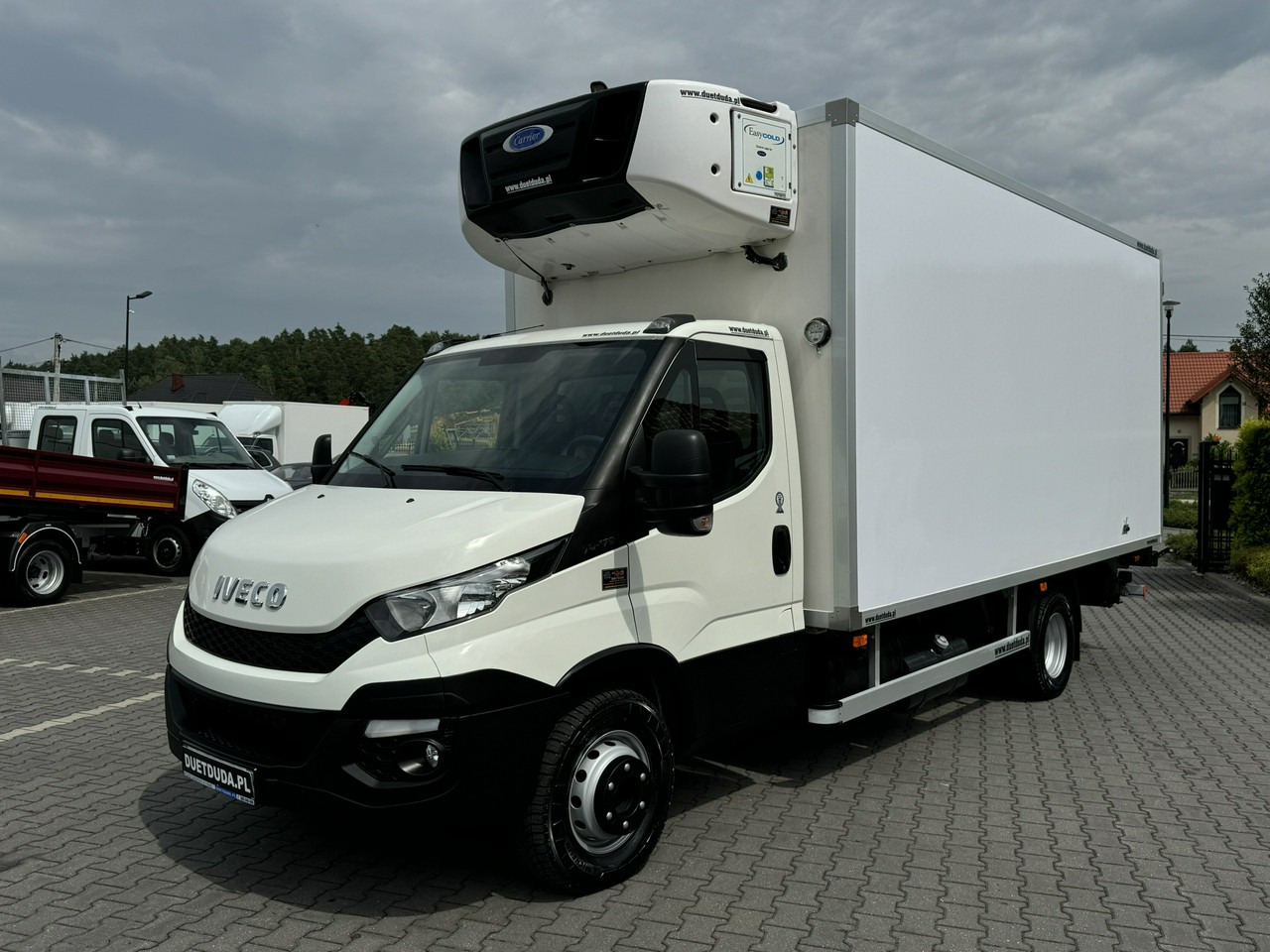 Iveco Daily 70C17 Mroźnia Agregat Carrier Supra 750 10-Palet + Winda - Tarbesõiduk külmik: pilt 5 Iveco Daily 70C17 Mroźnia Agregat Carrier Supra 750 10-Palet + Winda - Tarbesõiduk külmik: pilt 5