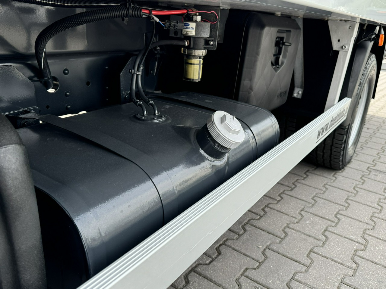 Tarbesõiduk külmik Iveco Daily 70C17 Mroźnia Agregat Carrier Supra 750 10-Palet + Winda: pilt 20