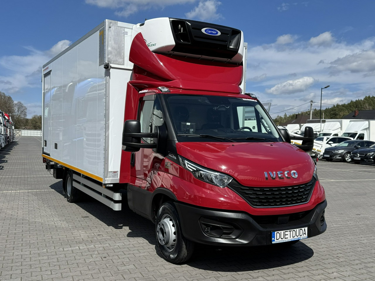 Iveco Daily 72C21 Mroźnia HI-MATIC Ściana Grodziowa Multitemperatura - Tarbesõiduk külmik: pilt 4 Iveco Daily 72C21 Mroźnia HI-MATIC Ściana Grodziowa Multitemperatura - Tarbesõiduk külmik: pilt 4