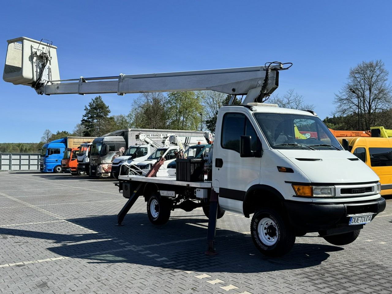 Iveco Daily - Veoautolt tõusev platvorm: pilt 4 Iveco Daily - Veoautolt tõusev platvorm: pilt 4