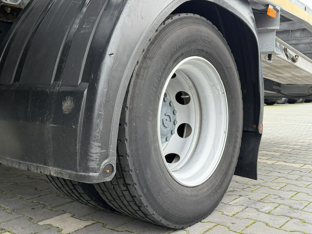 Iveco EUROCARGO 120E25 E6 Laweta Zagłebiana Platforma Pomoc Drogowa - Puksiirauto: pilt 5 Iveco EUROCARGO 120E25 E6 Laweta Zagłebiana Platforma Pomoc Drogowa - Puksiirauto: pilt 5