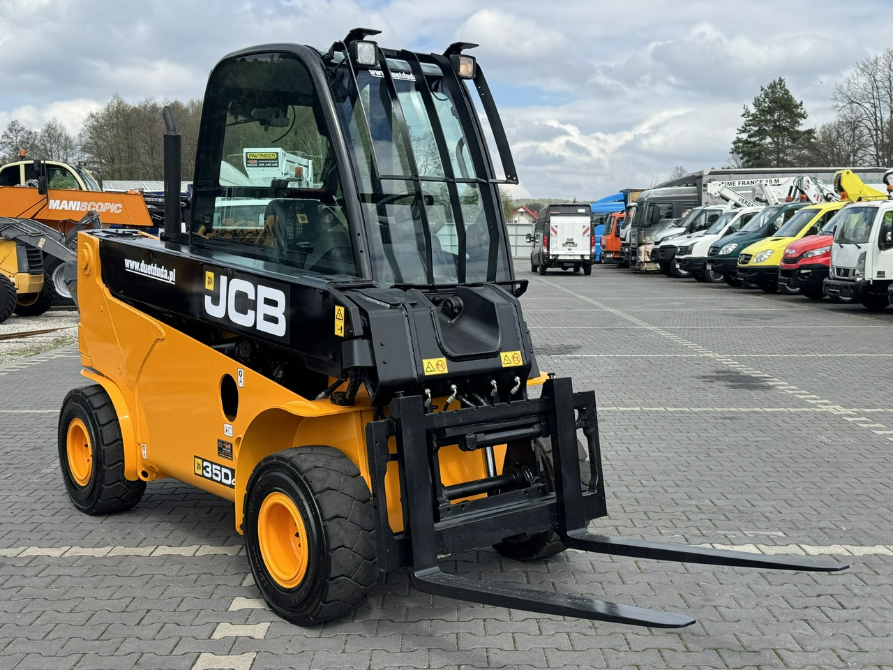 JCB TLT 35D 4x4 T4 TELESKOP / TELESKOPOWY Ładowarka Teleskopowa - Teleskooplaadur: pilt 3 JCB TLT 35D 4x4 T4 TELESKOP / TELESKOPOWY Ładowarka Teleskopowa - Teleskooplaadur: pilt 3