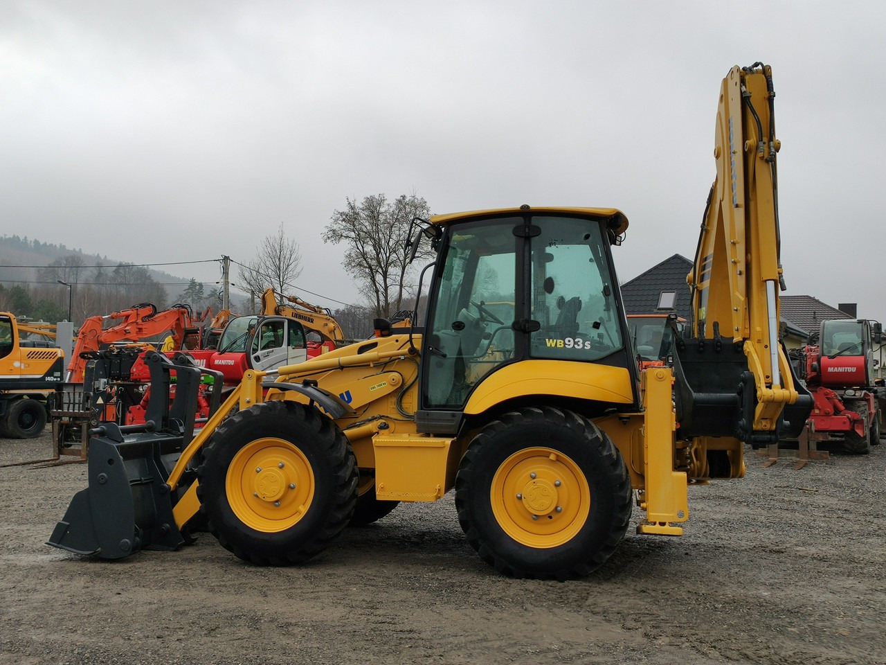 Komatsu WB 93S-5E0 Bez Luzów Zadbana Sprawna Super Stan !!! - Ekskavaator-laadur: pilt 5 Komatsu WB 93S-5E0 Bez Luzów Zadbana Sprawna Super Stan !!! - Ekskavaator-laadur: pilt 5