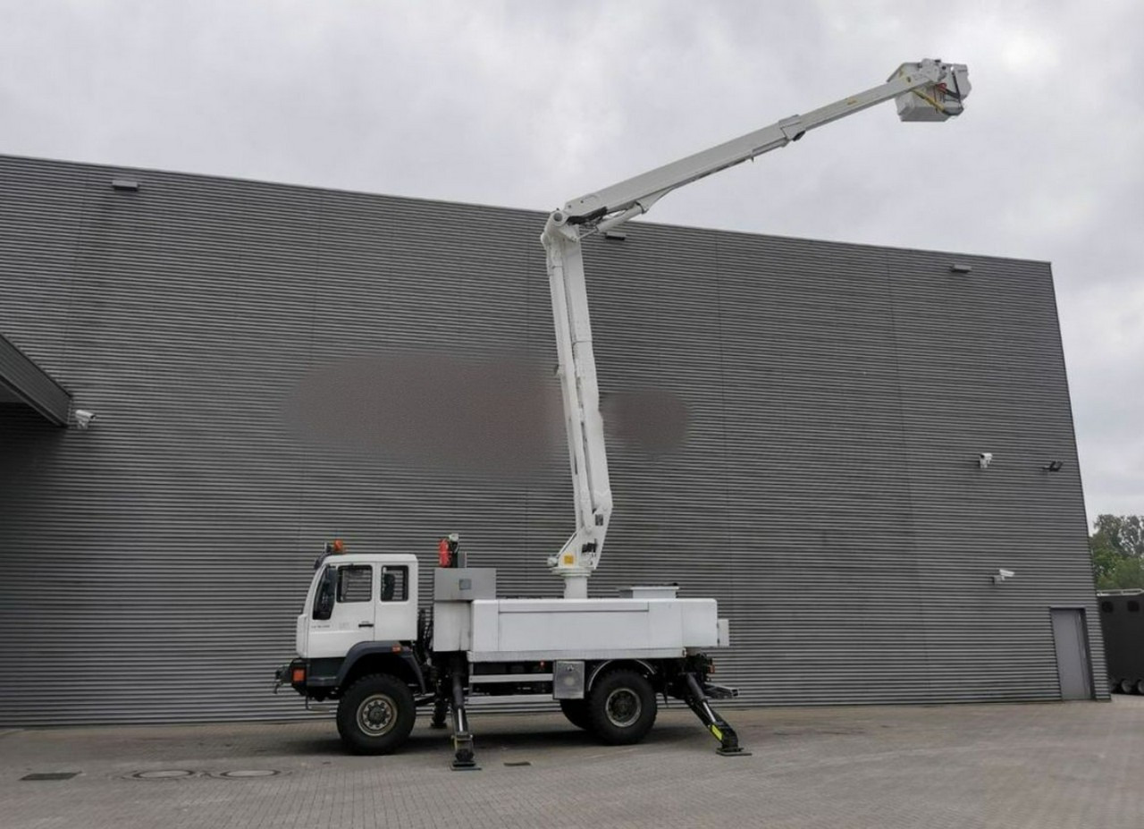 MAN LE 18.280 4x4 Zwyżka Altec TA60 Podnośnik Koszowy - Veoautolt tõusev platvorm: pilt 3 MAN LE 18.280 4x4 Zwyżka Altec TA60 Podnośnik Koszowy - Veoautolt tõusev platvorm: pilt 3
