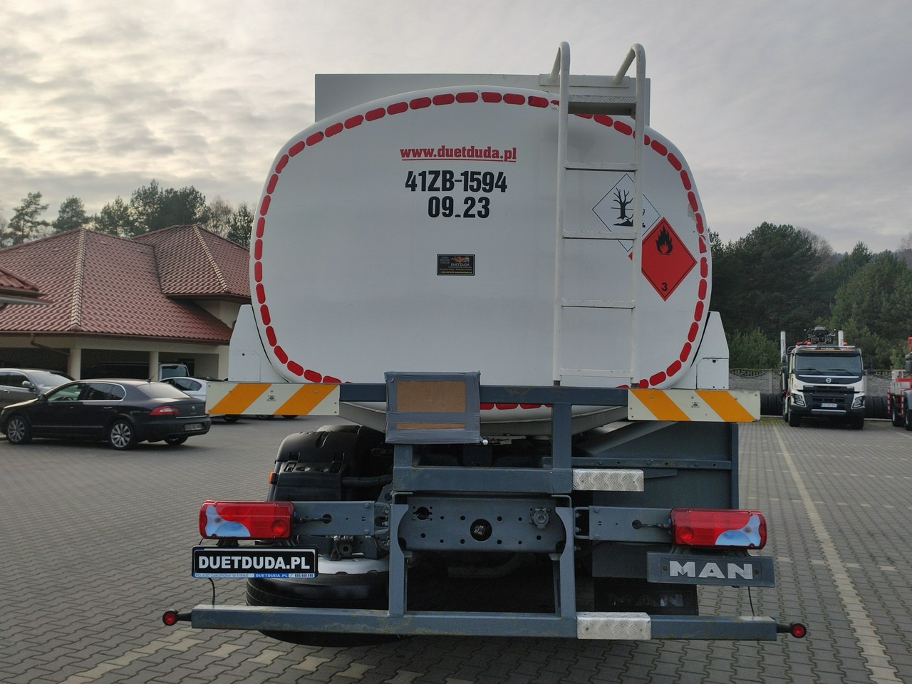 Tsisternauto MAN TGA 26.310 Autocysterna z Dystrybucją: pilt 10