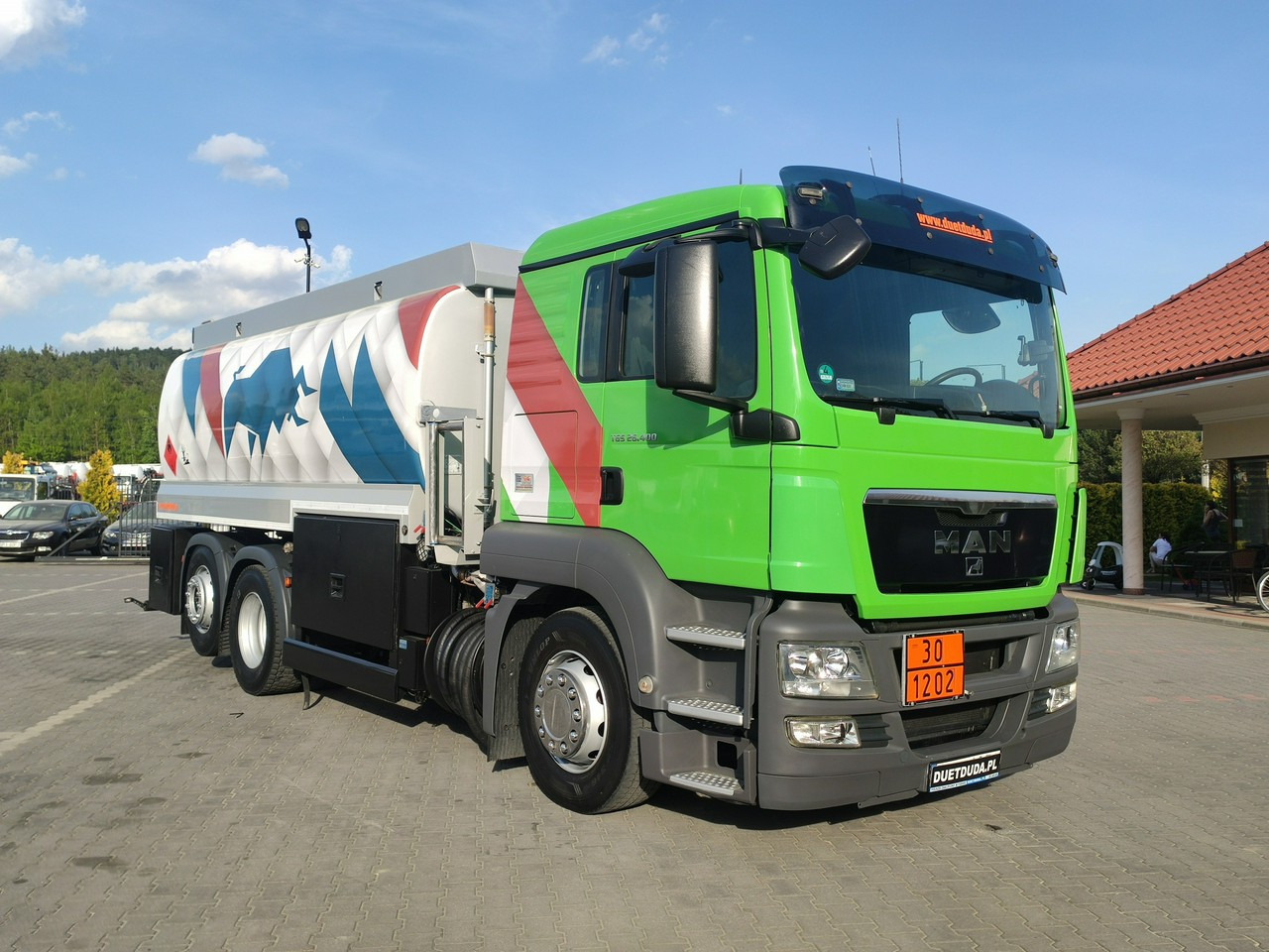 MAN TGA 26.400 Autocysterna z Dystrybucją Ważne TDT - Tsisternauto: pilt 2 MAN TGA 26.400 Autocysterna z Dystrybucją Ważne TDT - Tsisternauto: pilt 2