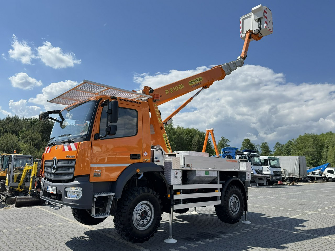 Mercedes Atego 718 E6 4x4 Zwyżka PALFINGER P210 BK Podnośnik Koszowy - Veoautolt tõusev platvorm: pilt 3 Mercedes Atego 718 E6 4x4 Zwyżka PALFINGER P210 BK Podnośnik Koszowy - Veoautolt tõusev platvorm: pilt 3