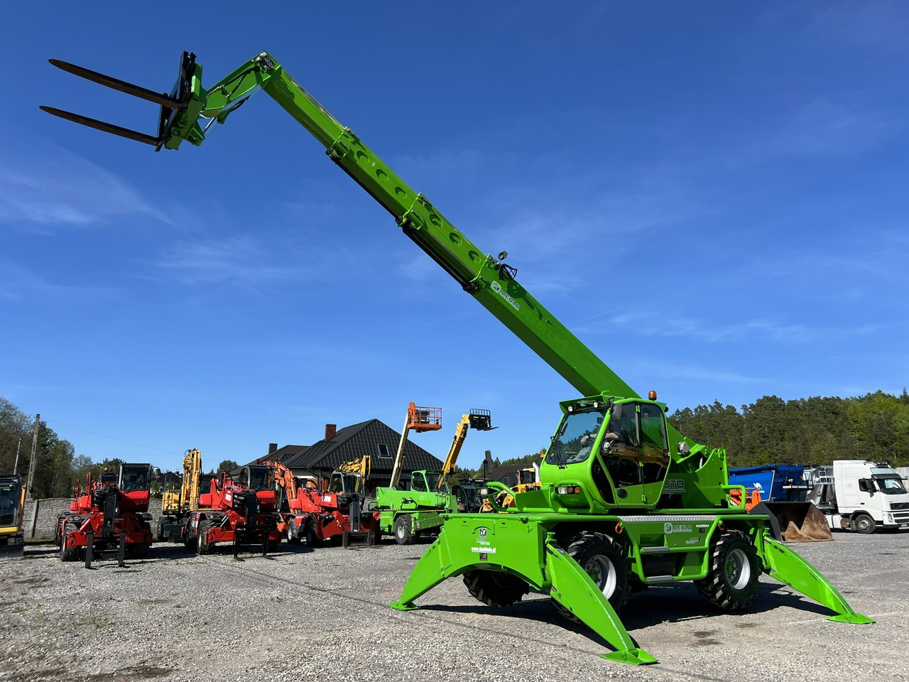 Merlo Roto 45.21 MCSS ( 40.25 ) Podnośnik Obrotowy Wózek Jezdniowy - Teleskooplaadur: pilt 1 Merlo Roto 45.21 MCSS ( 40.25 ) Podnośnik Obrotowy Wózek Jezdniowy - Teleskooplaadur: pilt 1