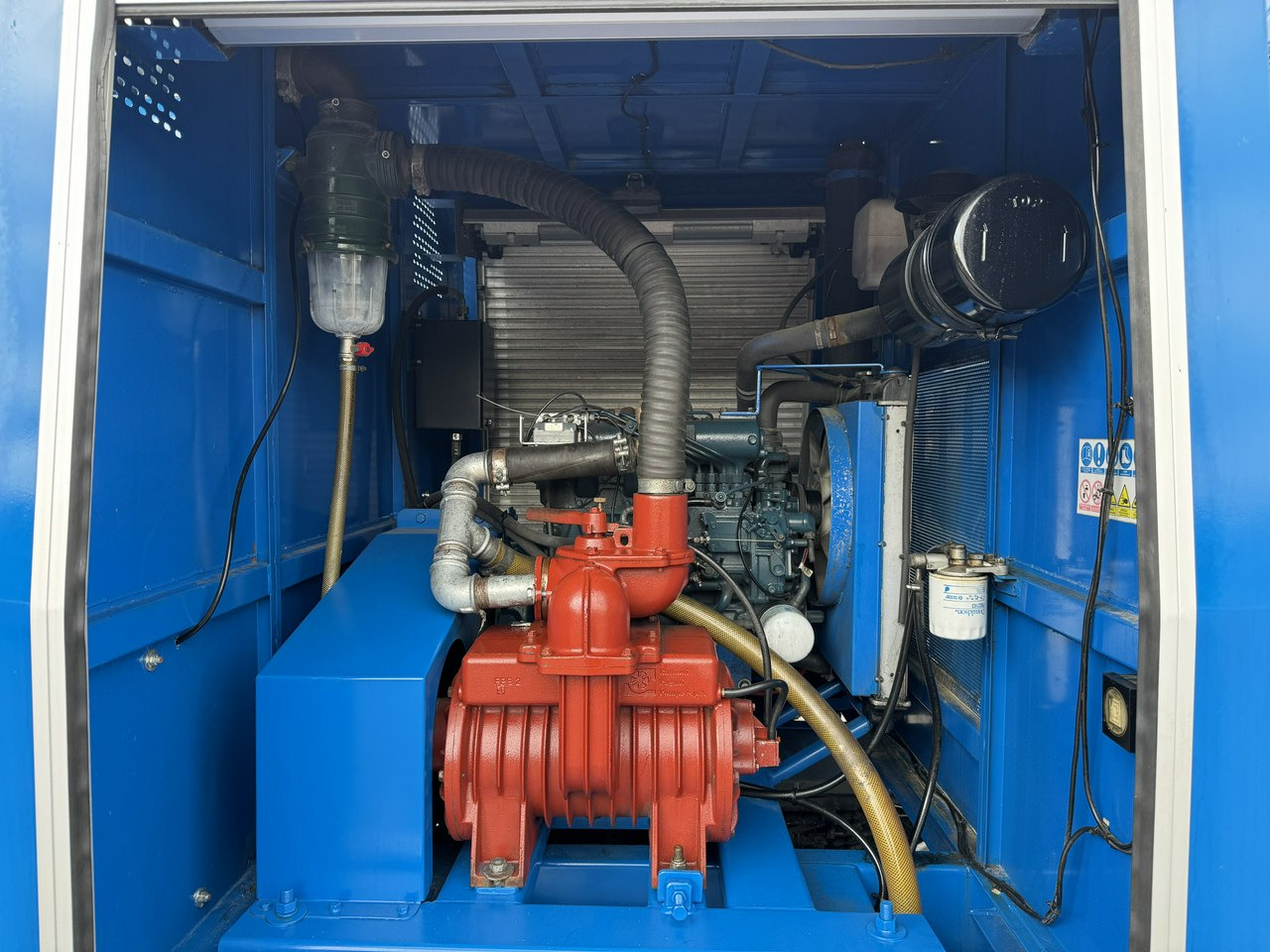 Mitsubishi Canter 7C18 3.0/150 KM Asenizcyjny - Vaakumveok: pilt 5 Mitsubishi Canter 7C18 3.0/150 KM Asenizcyjny - Vaakumveok: pilt 5