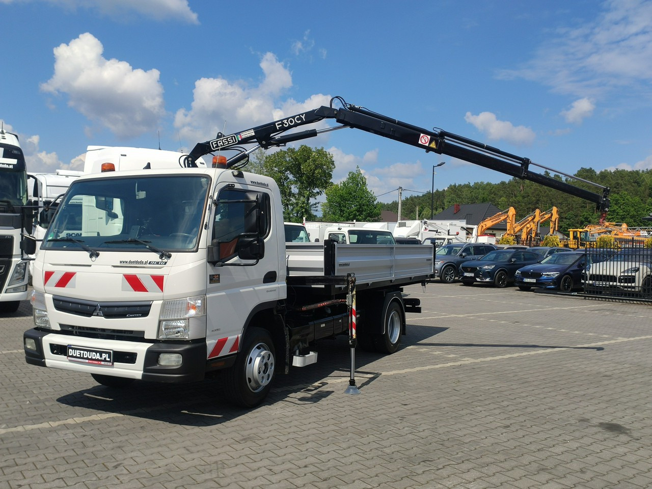 Mitsubishi Canter Fuso 9C18 3.0/180KM Automat, HDS FASSI F30 Wywrotka 3-str - Kallurauto: pilt 1 Mitsubishi Canter Fuso 9C18 3.0/180KM Automat, HDS FASSI F30 Wywrotka 3-str - Kallurauto: pilt 1