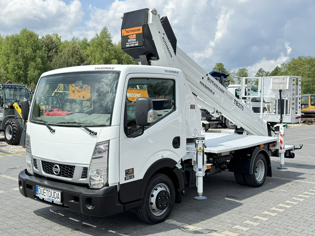 Nissan Cabstar - Veoautolt tõusev platvorm: pilt 5 Nissan Cabstar - Veoautolt tõusev platvorm: pilt 5